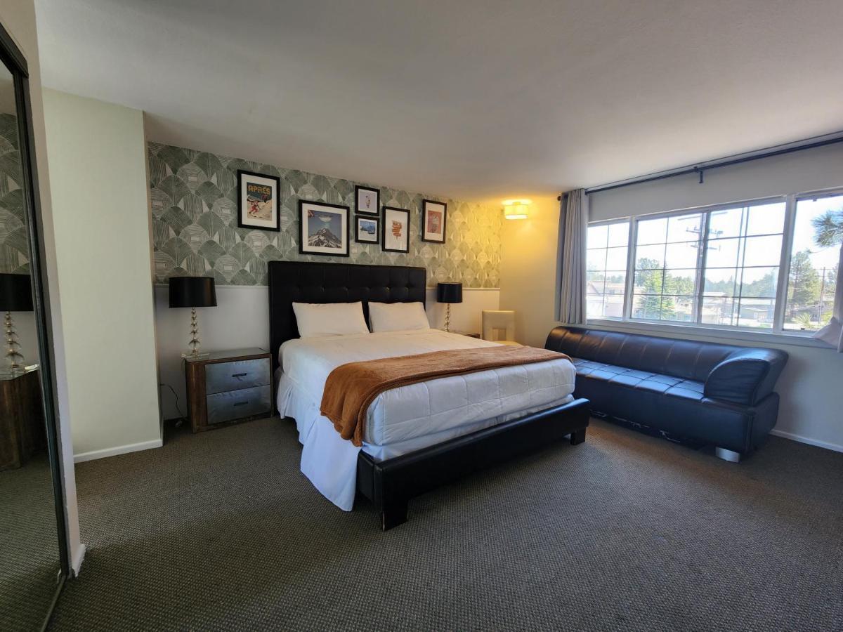 Cinnamon Bear Inn Mammoth Lakes Exterior photo