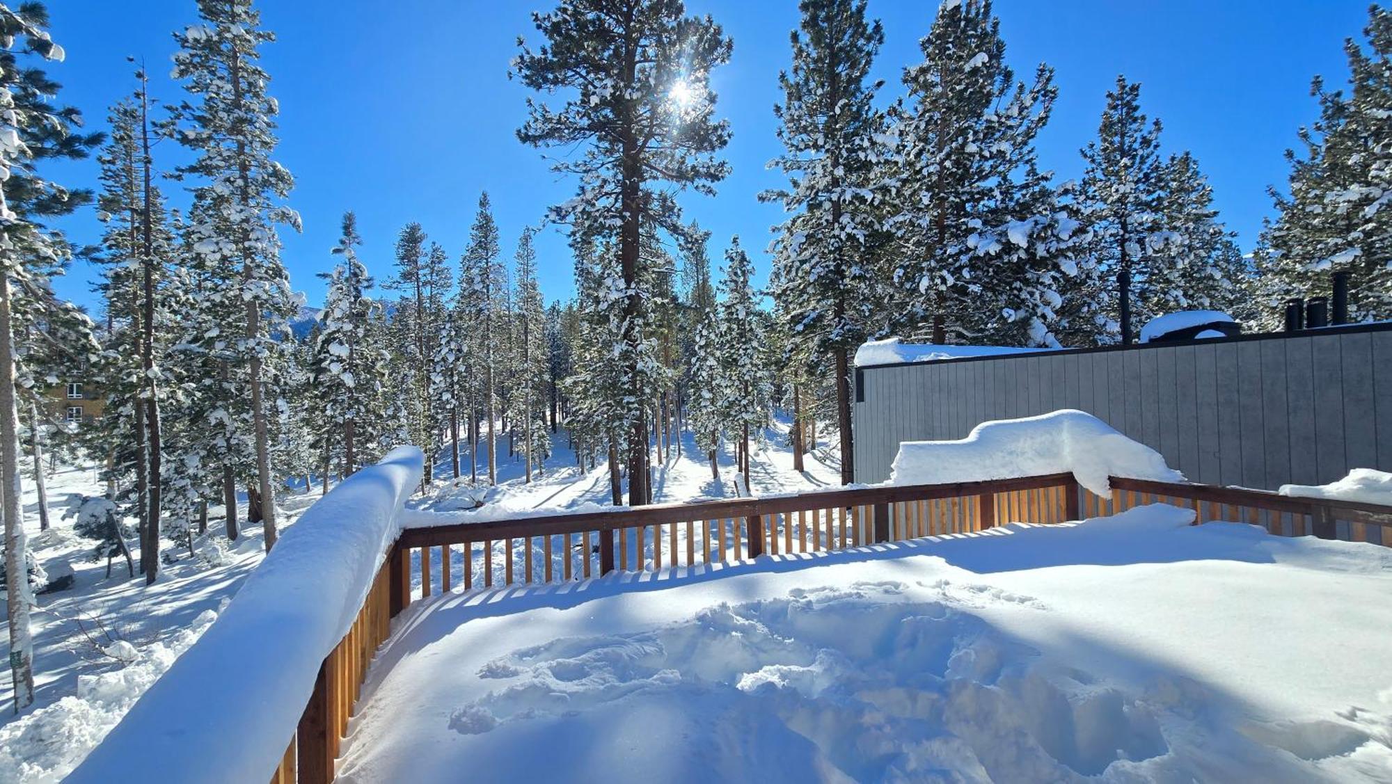 Cinnamon Bear Inn Mammoth Lakes Exterior photo